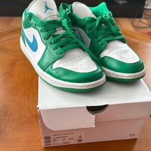 Nike Air Jordan 1 Low Kids Shoes - Green/White